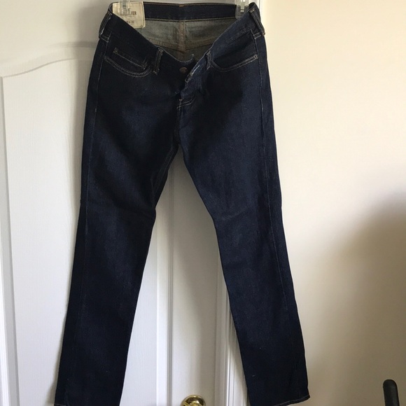 Hollister Jeans - Picture 2 of 4